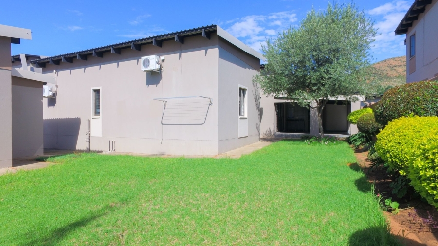 3 Bedroom Property for Sale in Geelhoutpark North West